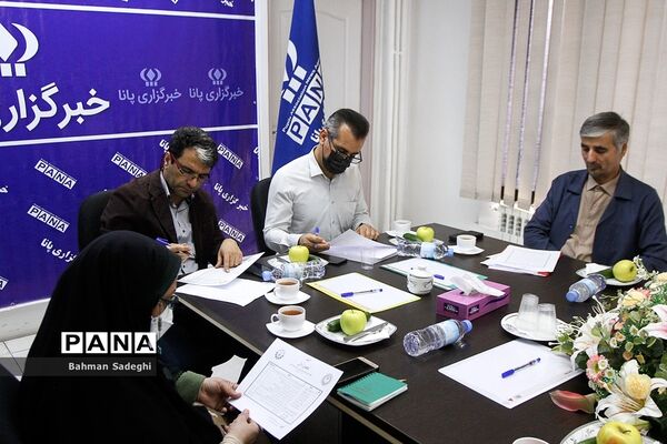 نشست نمایندگان اداره‌کل عشایر و سازمان دانش‌آموزی با موضوع برگزاری اردوی سراسری دانش‌آموزان عشایر در مشهد