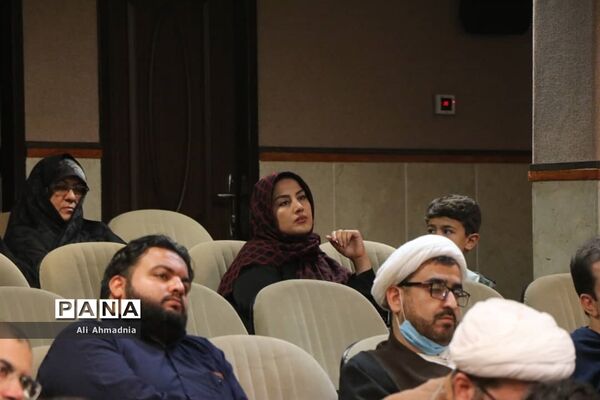 محفل شعر ارادت رضوی در قم