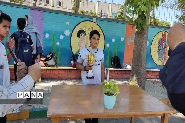 برگزاری ویژه برنامه‌های دهه کرامت در آخرین روزهای سال تحصیلی در مدارس ابتدایی مشهد
