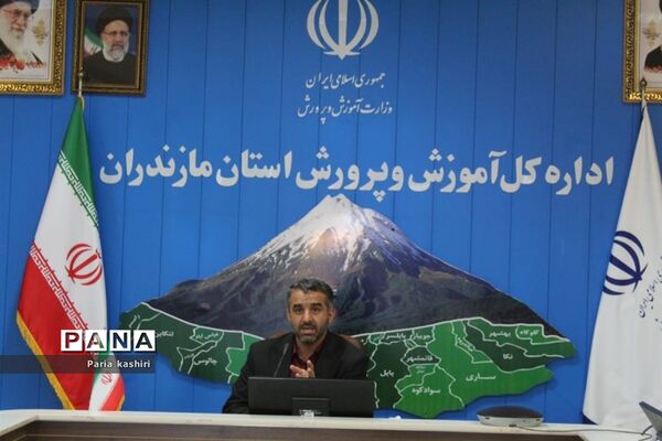 دیدار اعضای سازمان دانش‌آموزی استان با مدیرکل آموزش و پرورش مازندران