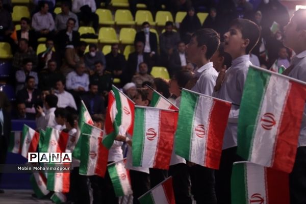 دیدار رئیس جمهوری با اقشار مختلف مردم در تبریز