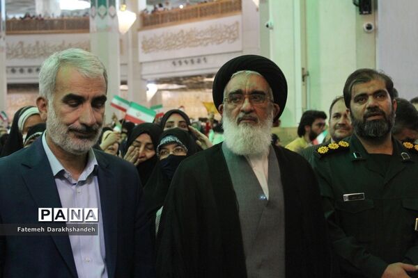 مراسم جشن دختران ایران قوی در قم-2
