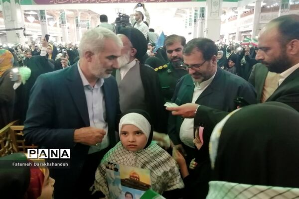 مراسم جشن دختران ایران قوی در قم-2