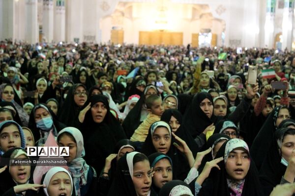 مراسم جشن دختران ایران قوی در قم-2