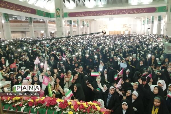 مراسم جشن دختران ایران قوی در قم-2