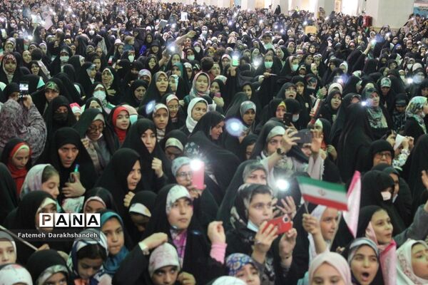 مراسم جشن دختران ایران قوی در قم-2