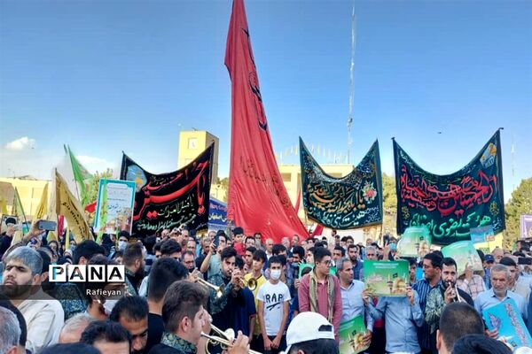 اجتماع بزرگ امام رضایی‌ها در اصفهان