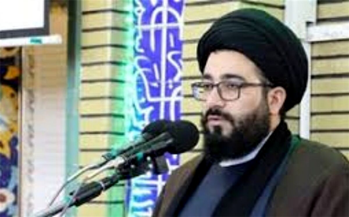 وظیفه آحاد مردم بخصوص مسئولین،  قدرشناسی  از ولایت است