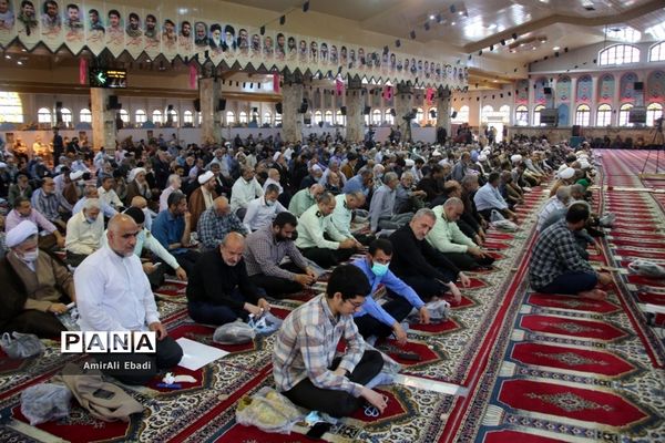 اقامه نماز جمعه در ساری