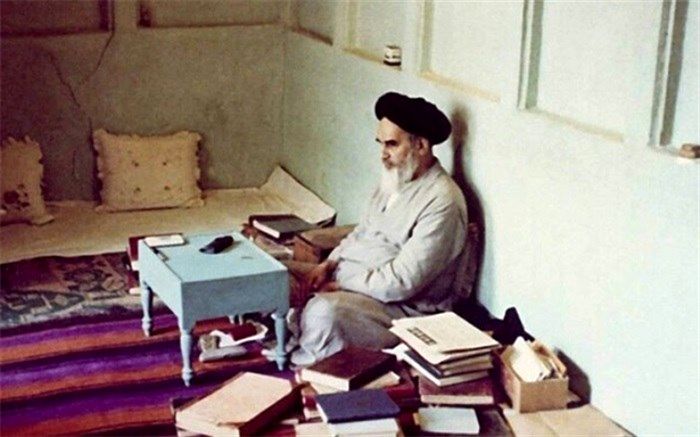 معرفی پانزده کتاب از امام راحل که باید بخوانید