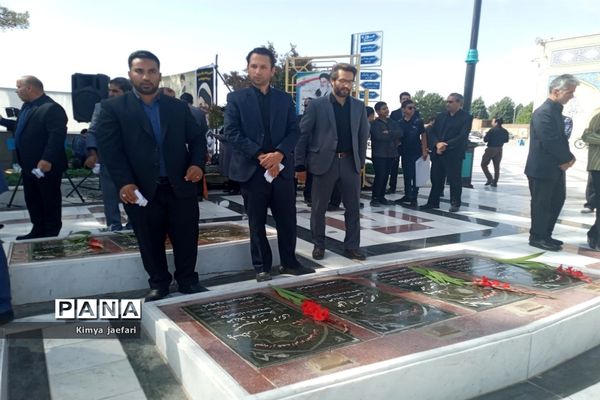 ویژه برنامه جان جهان به‌مناسبت ارتحال بنیانگزار جمهوری اسلامی در کاشمر