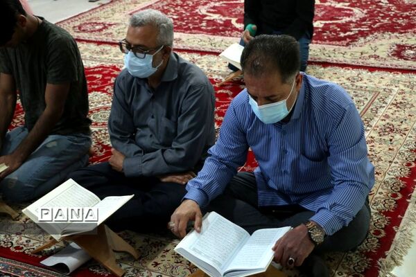 مراسم گرامیداشت شهدای قیام خونین 15 خرداددر هرمزگان