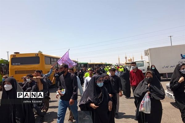 حضورمردم دماوند در مراسم سالگرد امام خمینی (ره)