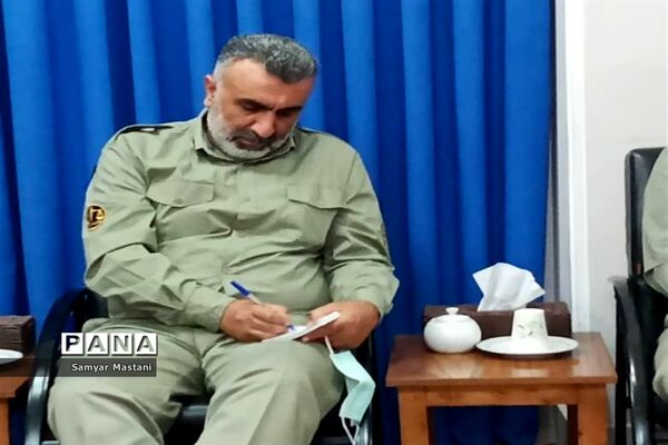 دیدار مدیرکل سازمان محیط زیست با نماینده ولی فقیه مازندران