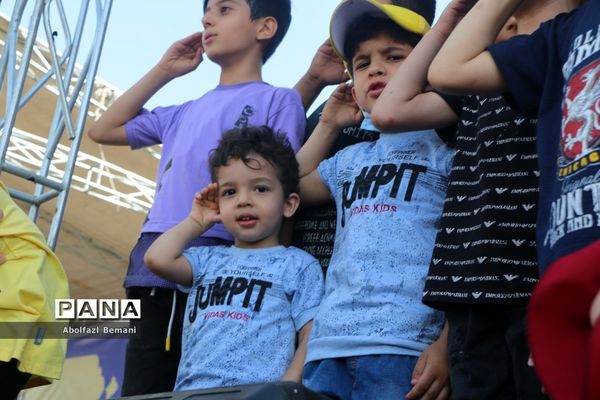 حضور کاروان های زیارتی استان قم در مراسم سالگرد ارتحال امام خمینی(ره)-1