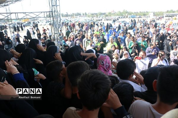 حضور کاروان های زیارتی استان قم در مراسم سالگرد ارتحال امام خمینی(ره)-1