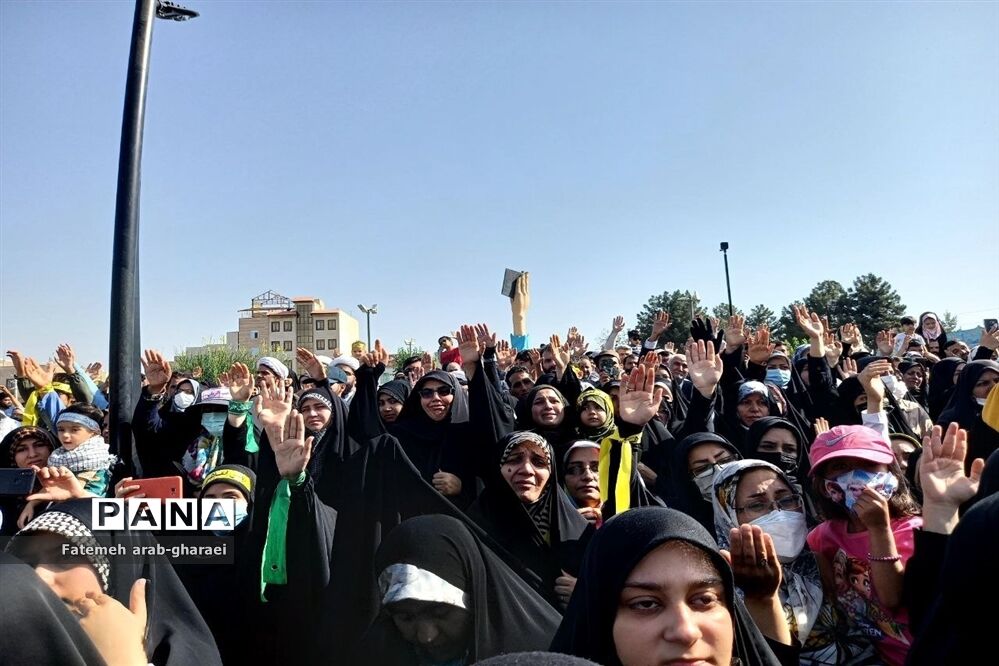 اجرای سرود سلام فرمانده در پاکدشت