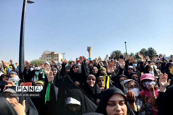 اجرای سرود سلام فرمانده در پاکدشت