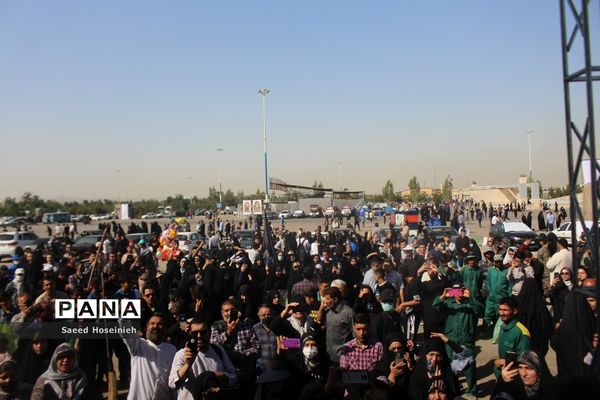 عرض ارادت مردم قم در مراسم سالگرد ارتحال حضرت امام(ره)-2