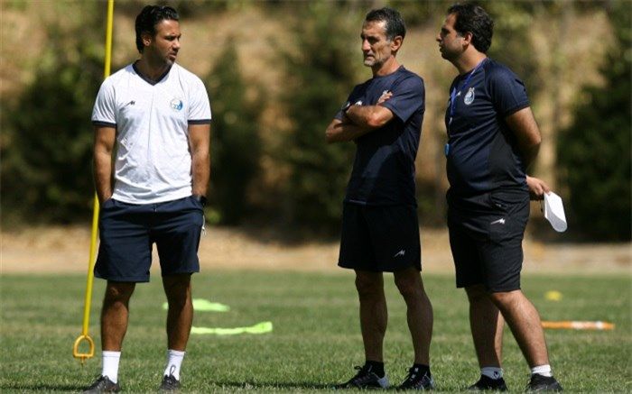 مغز متفکر فرهاد در کنار یحیی