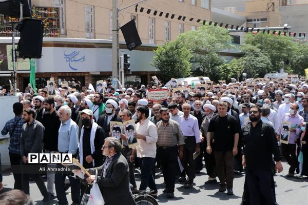 راهپیمایی مردم قم در یوم الله 15 خرداد-1