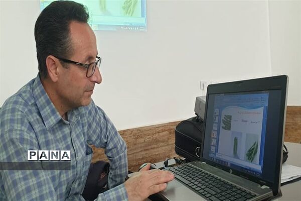 کلاس آموزشی گل و گیاه در شهرستان محمودآباد