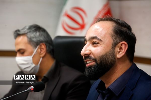 نشست خبری قائم مقام معاون وزیر در سازمان دانش‌آموزی با اصحاب رسانه