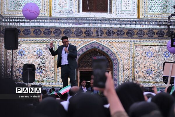 اجتماع بزرگ دانش‌آموزی «سلام فرمانده» شهرستان پیشوا