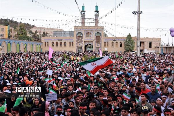 اجتماع بزرگ دانش‌آموزی «سلام فرمانده» شهرستان پیشوا