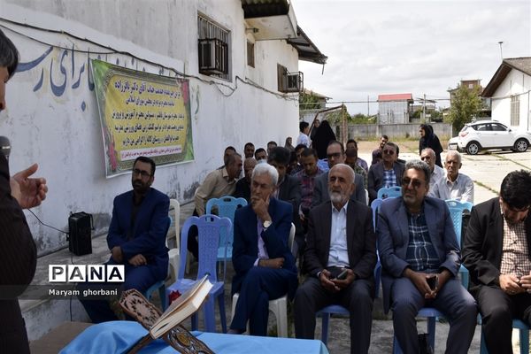 آیین کلنگ‌زنی چمن مصنوعی طرح شهید سلیمانی