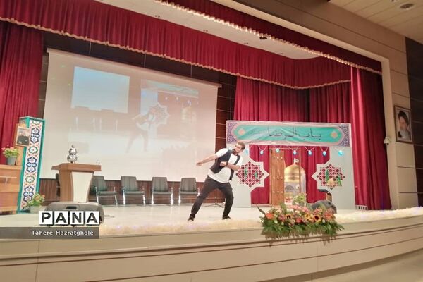 جشن ولادت امام رضا(ع) در فرهنگسرای بعثت صفادشت