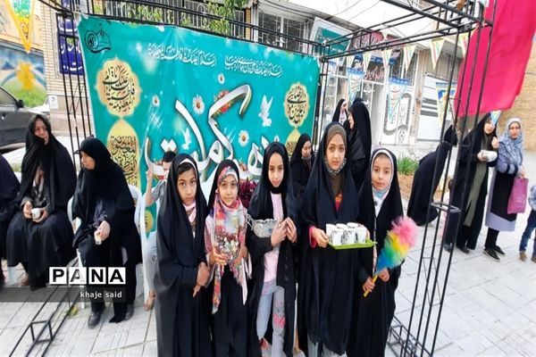 برپایی ایستگاه‌های صلواتی به مناسبت دهه کرامت در فریدونشهر