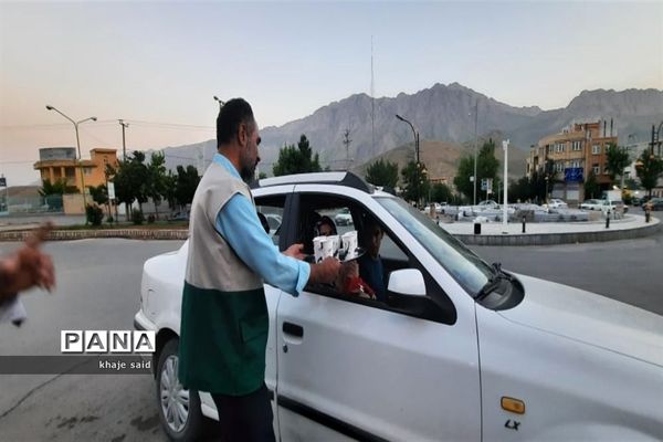 برپایی ایستگاه‌های صلواتی به مناسبت دهه کرامت در فریدونشهر