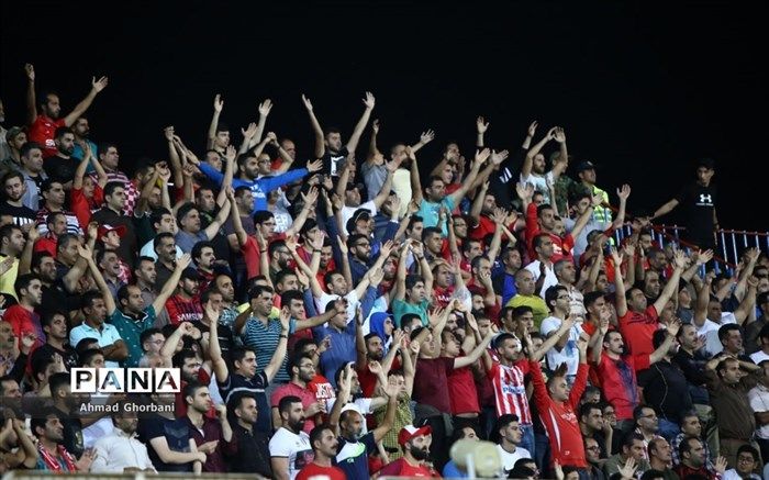 مدیرعامل باشگاه نساجی: غیرفوتبالی‌ها مانع برگزاری بازی این تیم با تراکتور شدند