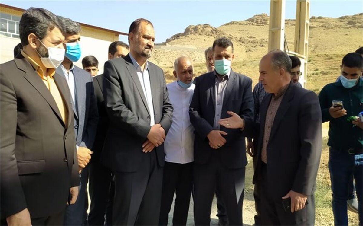 بازدید وزیر کار از مجموعه ورزشی نیمه کاره شهدای شلمزار 