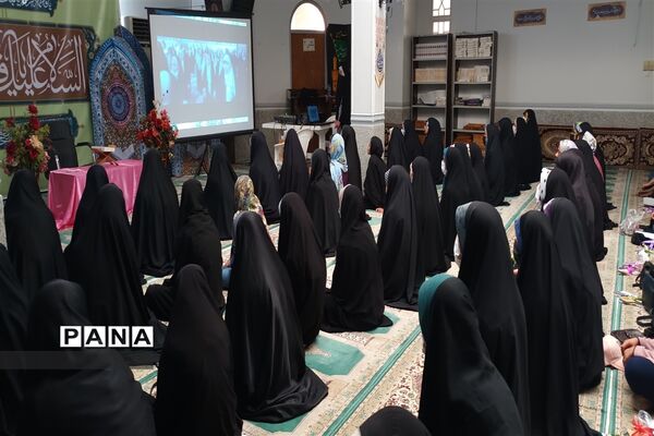 همایش آرامش دخترانه کرامت در امیدیه