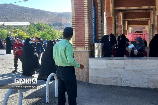 همایش پیاده‌روی امام رضایی‌ها در شهرکرد