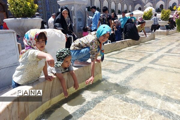 حال و هوای حرم مطهر رضوی در دهه کرامت