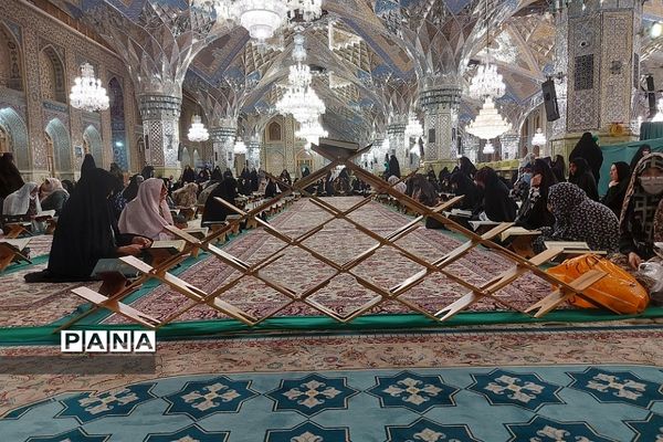 حال و هوای حرم مطهر رضوی در دهه کرامت