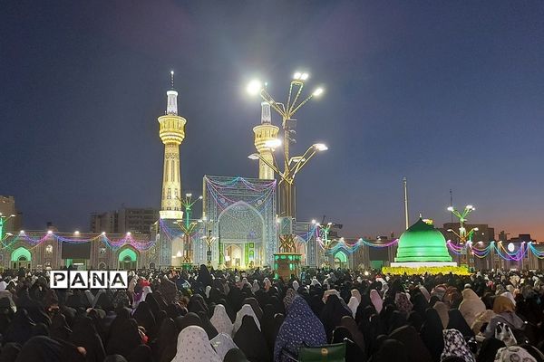 حال و هوای حرم مطهر رضوی در دهه کرامت