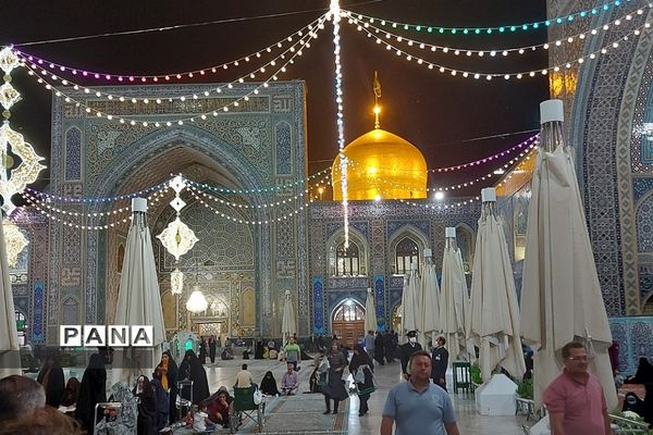 حال و هوای حرم مطهر رضوی در دهه کرامت