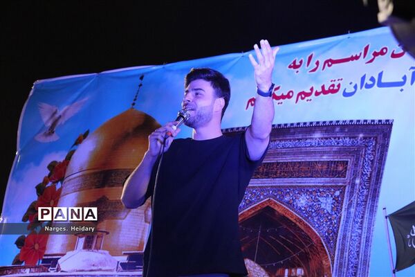 جشن میلاد امام رضا (ع) همراه با اجرای سرود سلام فرمانده در امیدیه