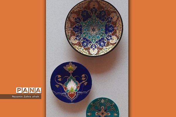 آثار هنری و تولیدی معلم درس هنر در رودهن