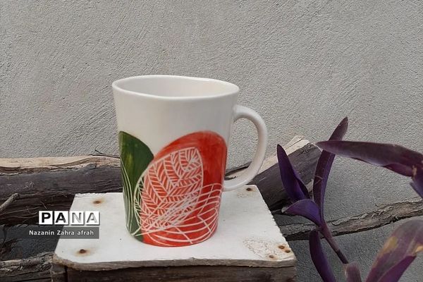 آثار هنری و تولیدی معلم درس هنر در رودهن