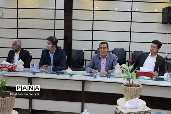 جلسه ستاد ثبت نام  اداره‌کل آموزش و پرورش استان بوشهر