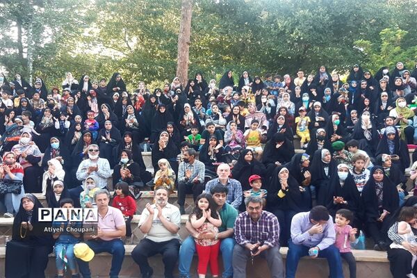 دومین اجتماع بزرگ خانوادگی سلام فرمانده به مناسبت میلاد امام رضا (ع) در منطقه ۱۴