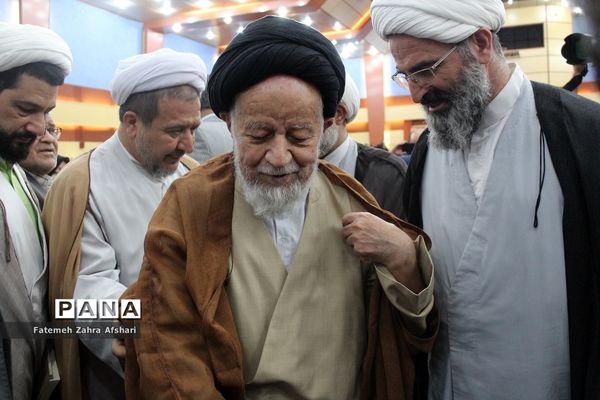 مراسم نکوداشت آیت الله سید محمد شاهچراغی