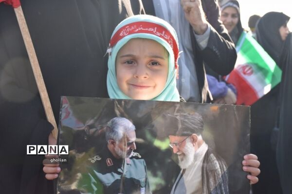 اجتماع عظیم سلام فرمانده با حضور دهه نودی‌ها در اردبیل