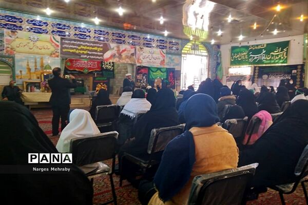 اجتماع بزرگ دانش‌‌آموزی فاطمیون در سورمق شهرستان آباده