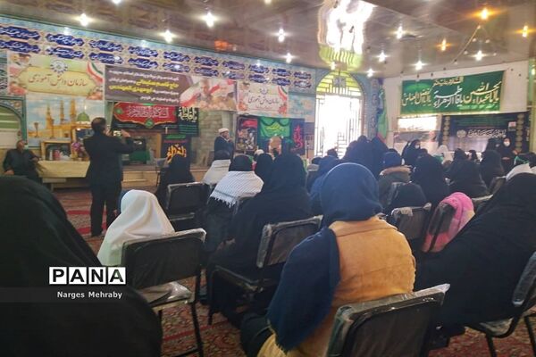 اجتماع بزرگ دانش‌‌آموزی فاطمیون در سورمق شهرستان آباده